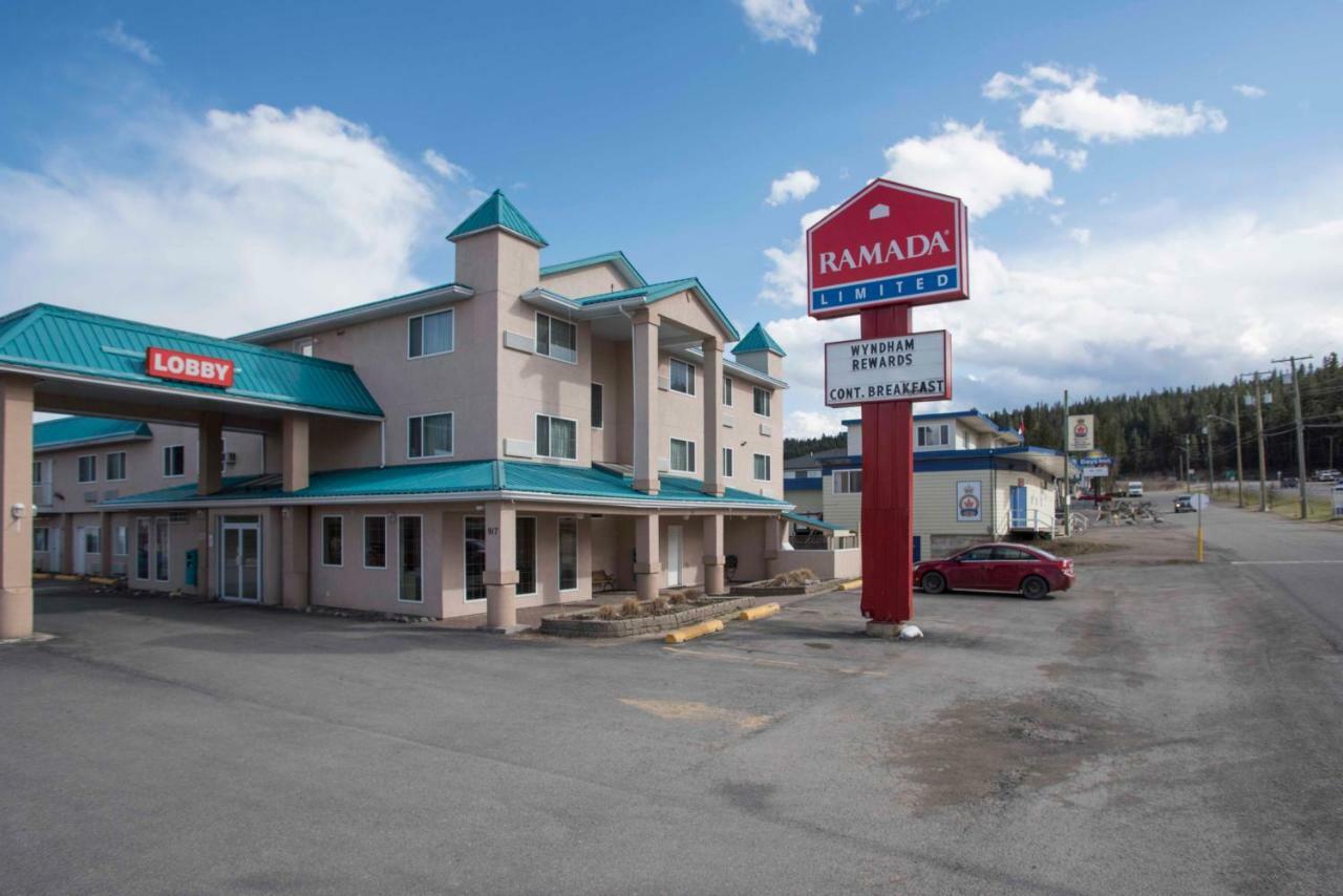 Hotel Ramada Limited 100 Mile House Exteriér fotografie